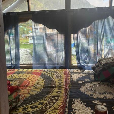 Отель Dev Ropa Hights Malana Jari Экстерьер фото